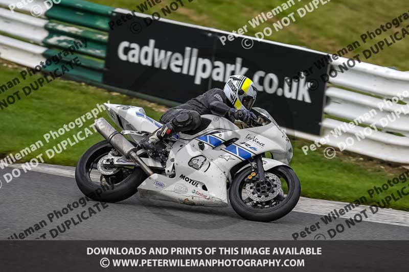 cadwell no limits trackday;cadwell park;cadwell park photographs;cadwell trackday photographs;enduro digital images;event digital images;eventdigitalimages;no limits trackdays;peter wileman photography;racing digital images;trackday digital images;trackday photos